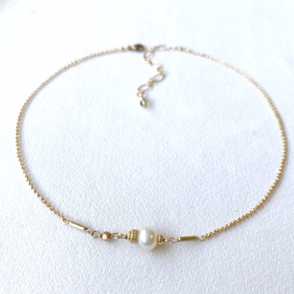 Okalani white pearl necklace - Image 4