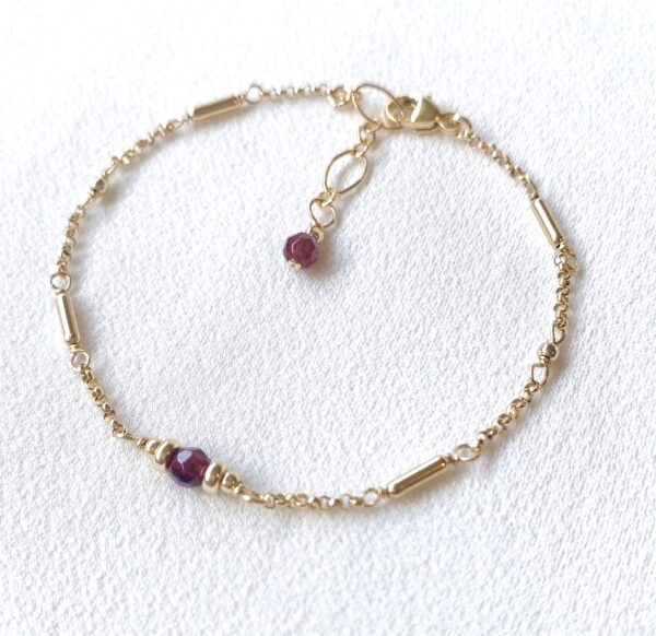 Lea garnet bracelet - Image 2