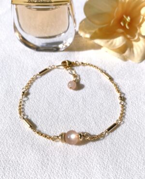 Peach moonstone bracelet