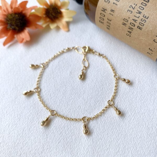 Gold bracelet