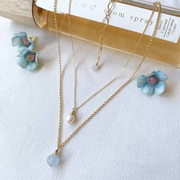 Aquamarine and pearl necklace