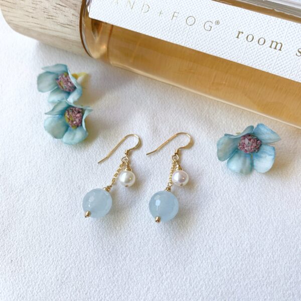 Aquamarine and pearl earrings