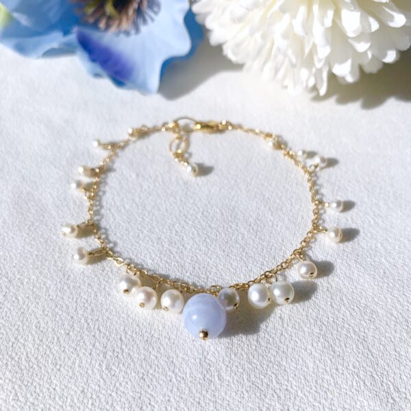 blue lace agate and pearl bracelet