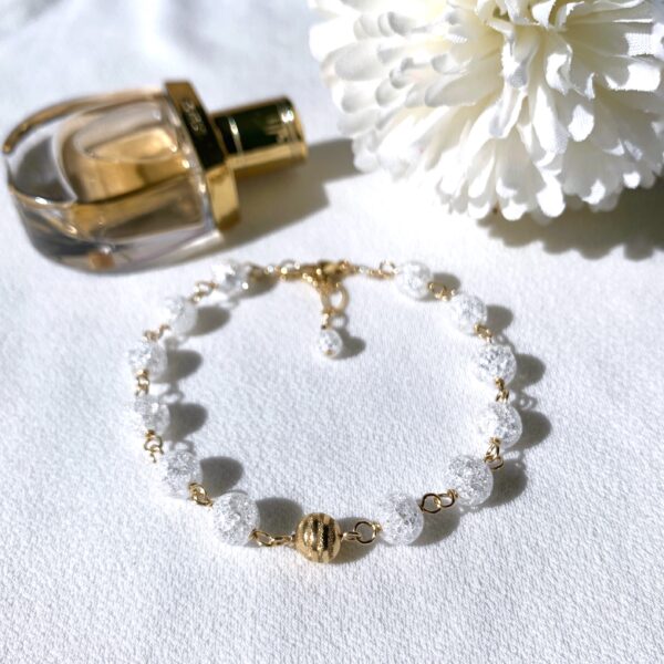 Crack clear quartz bracelet