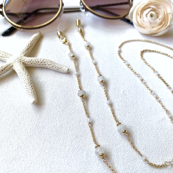 moonstone glasses chain