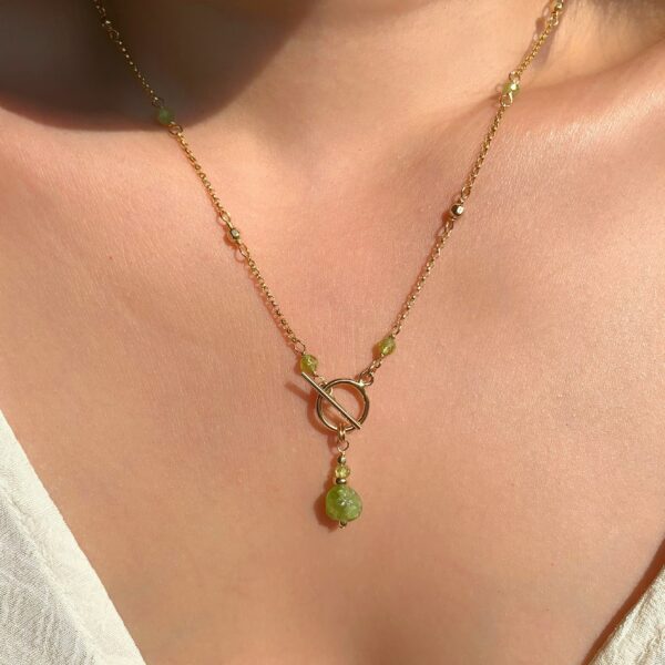 Aiai peridot toggle necklace - Image 6