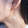 Baroque pearl and ruby dangle earrings - Image 4