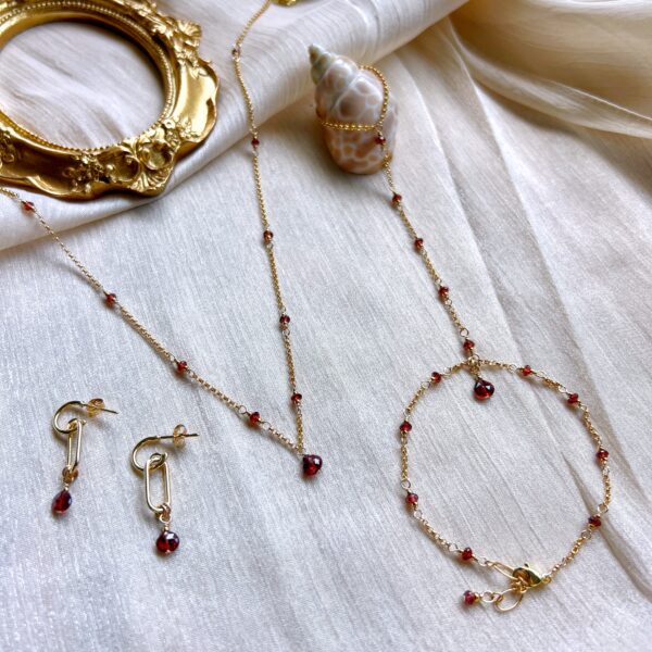 Tiny chestnut garnet dainty hand chain - Image 5