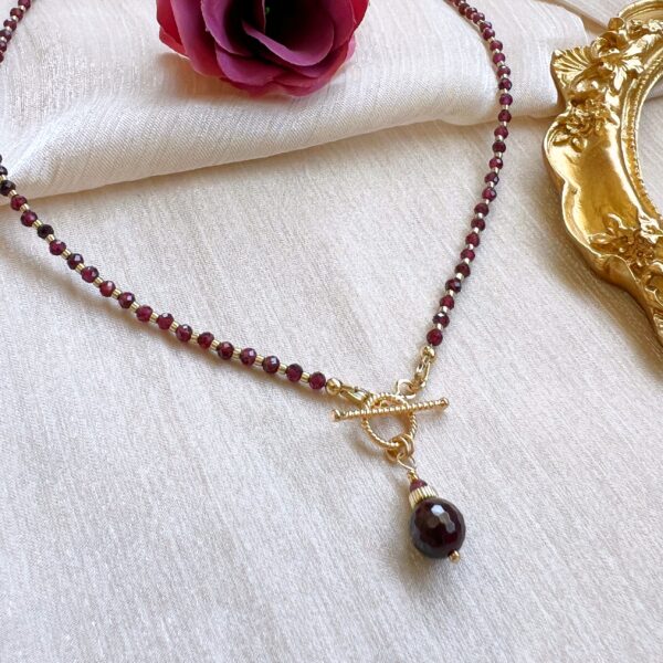 Garnet Asher beaded toggle necklace - Image 6