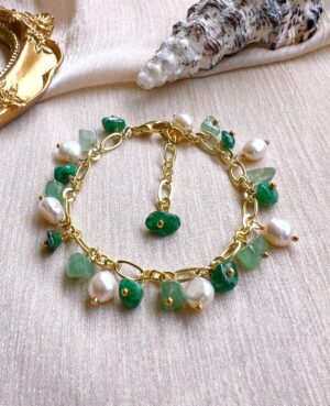 Pebble green aventurine and white pearl fruits dangle bracelet