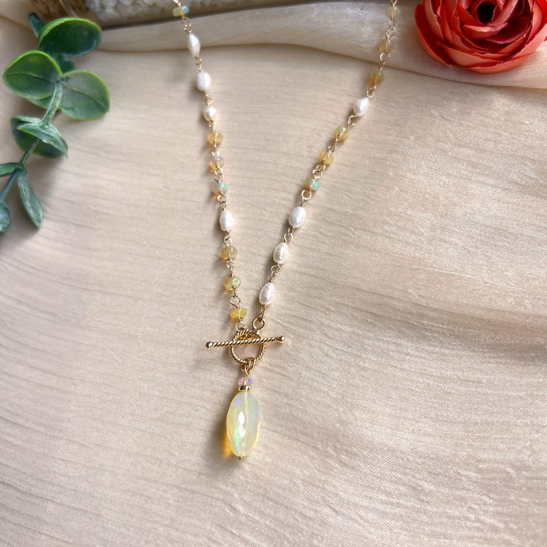 Yellow opal and baroque pearl toggle necklace - Image 2